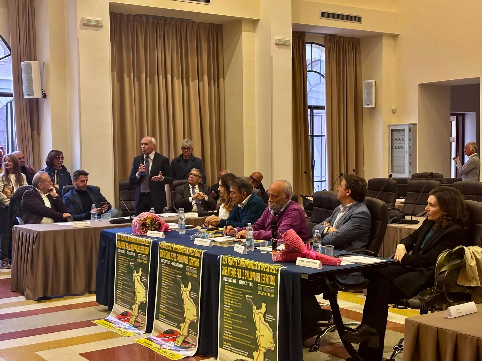 Franz Caruso accusa Salvini: “Scippata alla Calabria l’Alta Velocità”