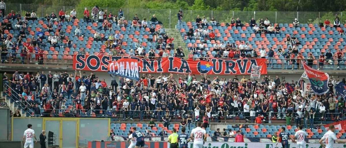 Cosenza, ormai è un'abitudine: altri 5.000 euro di multa ai rossoblù