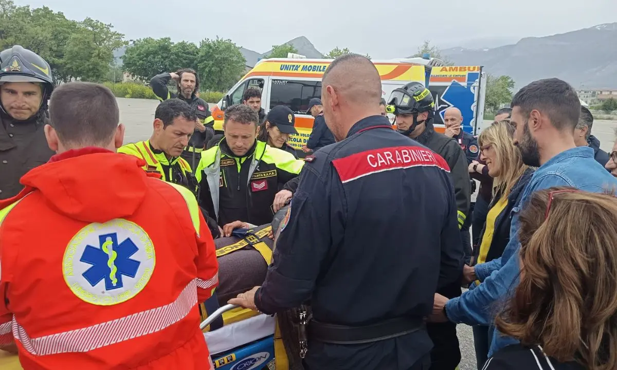 Ritrovata viva l’anziana scomparsa da Castrovillari: salvata grazie a un elicottero dei Vigili del Fuoco