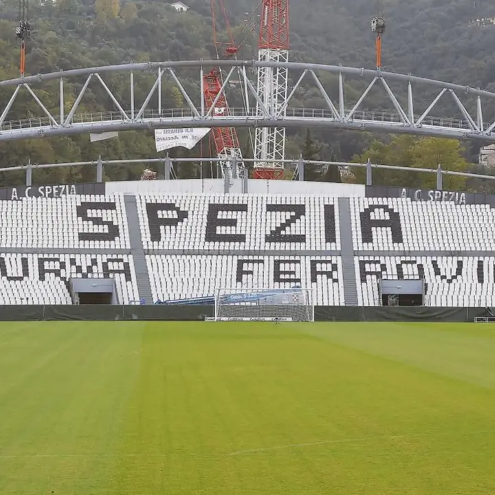 Spezia-Cosenza, al \"Picco\" il pubblico delle grandi occasioni