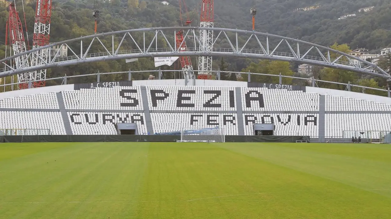 Spezia-Cosenza, al \"Picco\" il pubblico delle grandi occasioni