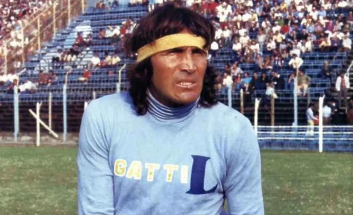 Addio a \"El loco\" Gatti, è morto il grande portiere argentino