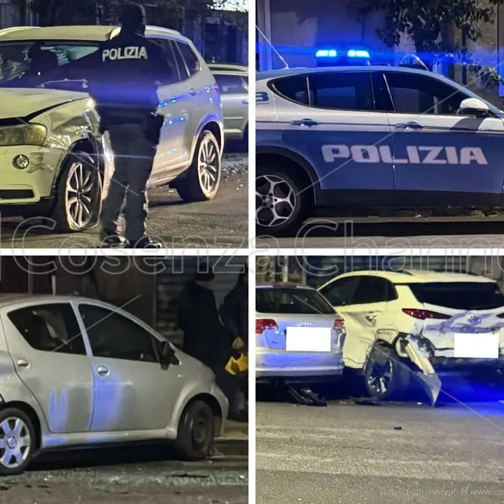 Cosenza, incidente su viale della Repubblica: coinvolta una volante della Polizia