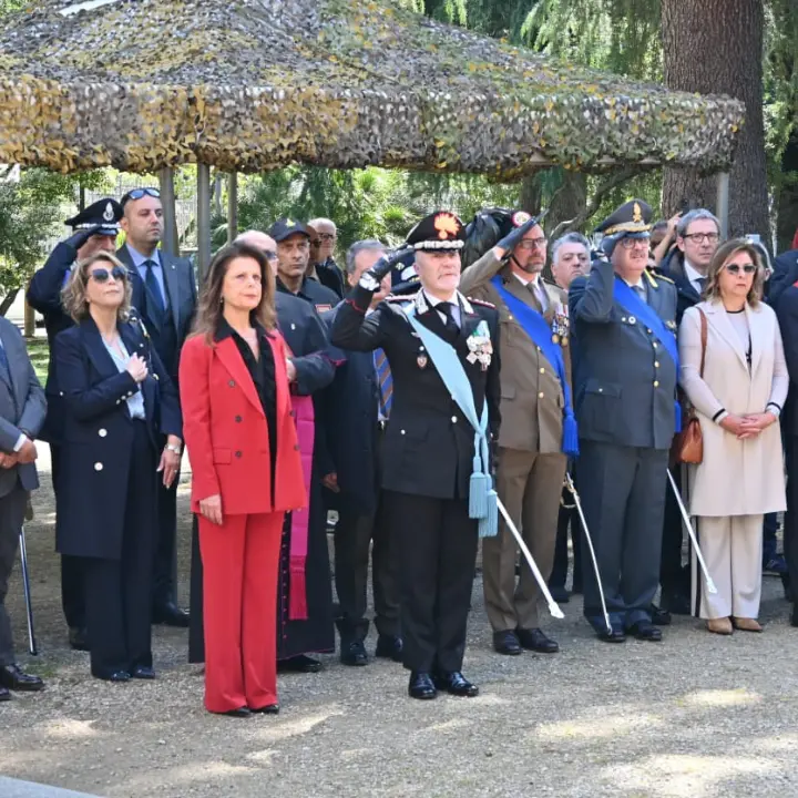 80° Anniversario della Liberazione: cerimonia sobria ma sentita a Cosenza - FOTO