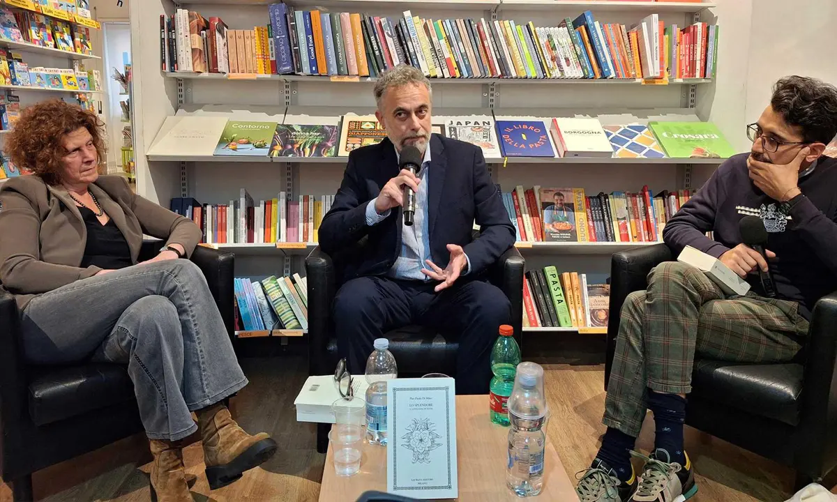 Premio Sila '49, Pier Paolo Di Mino accompagna il pubblico in un viaggio nell’Infanzia di Hans