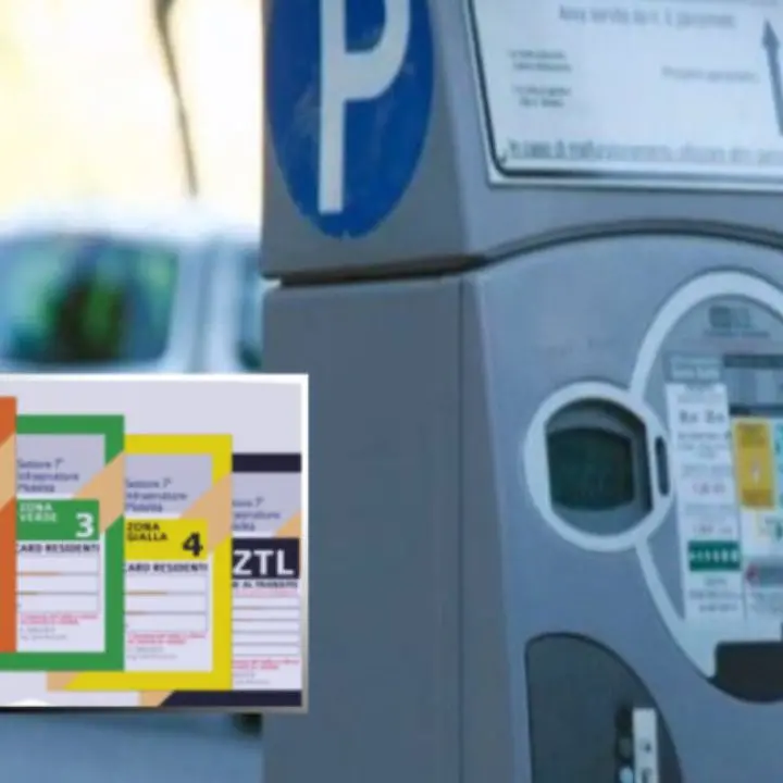 Strisce blu a Cosenza, FdI attacca: «Controlli assenti e disagi per i residenti»\n