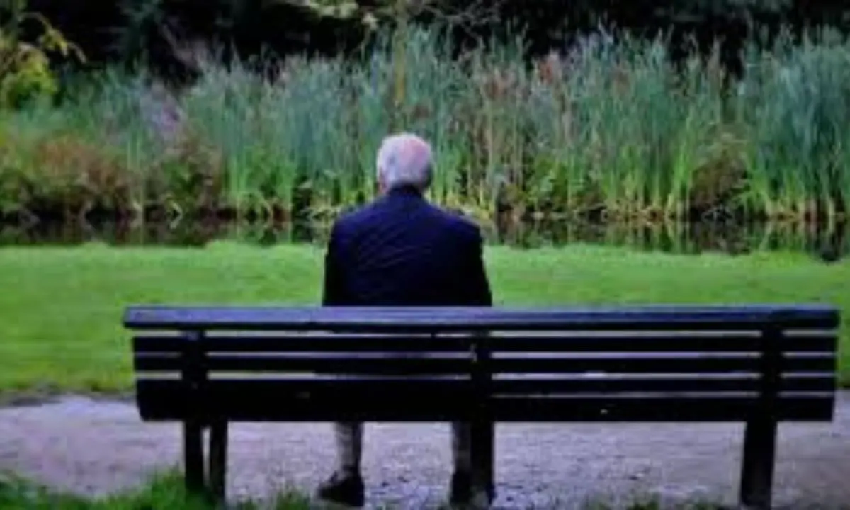 La storia di Mario, un dramma della solitudine nella Riviera dei Cedri: «Aiutatemi, sono malato e solo»