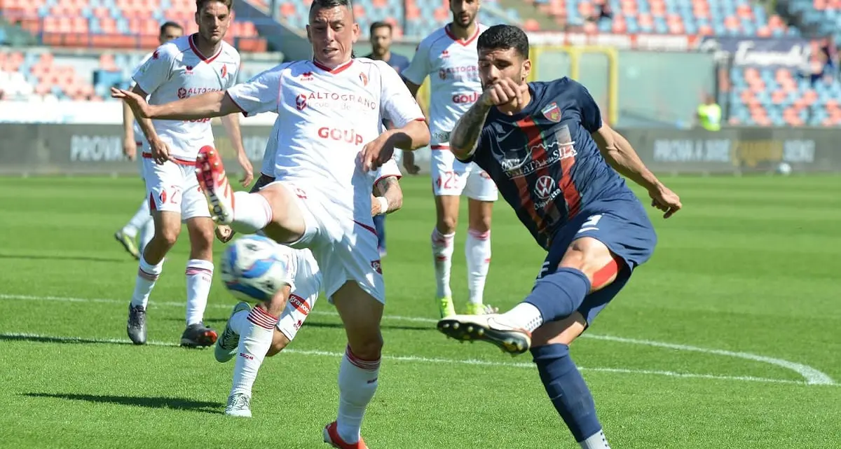 Cosenza,\u00A0Gargiulo\u00A0in attesa: la situazione del centrocampista\n