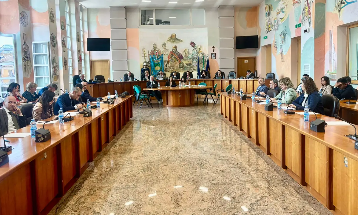 Cosenza, il Consiglio chiamato ad approvare tre mozioni