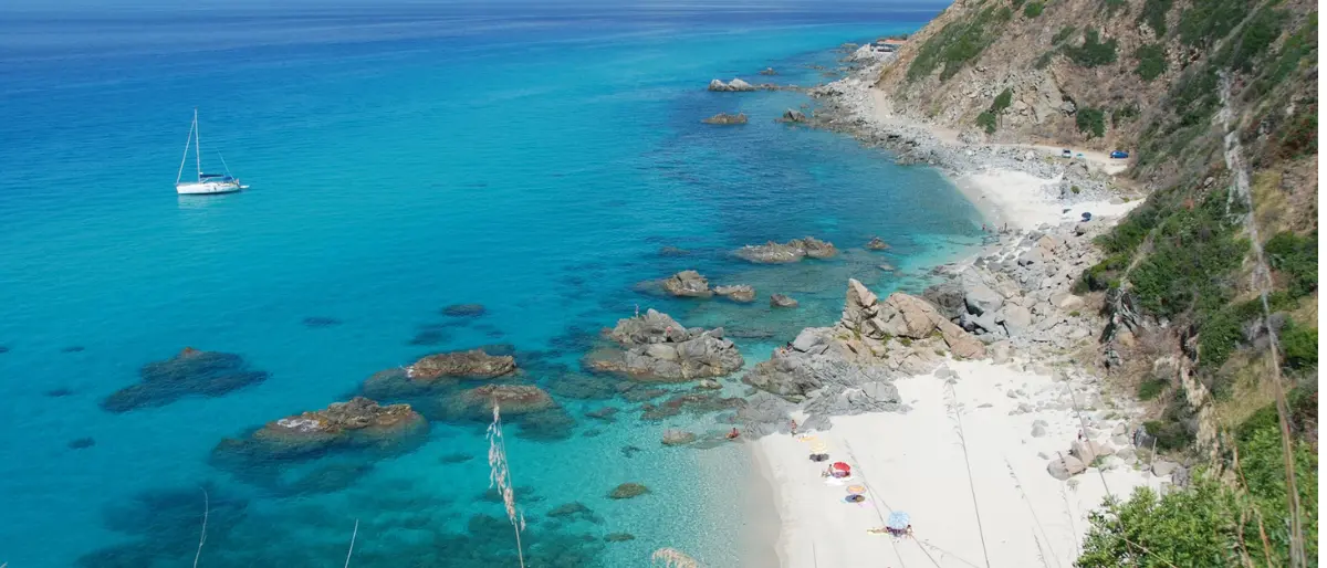La Calabria tra le 50 spiagge più belle d’Europa: ma c'è un piccolo giallo...