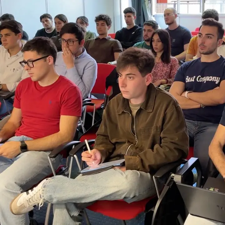 Unical, percorso d'eccellenza in Ingegneria Gestionale. Il 93% trova lavoro