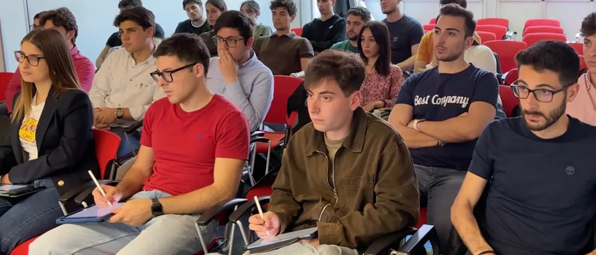 Unical, percorso d'eccellenza in Ingegneria Gestionale. Il 93% trova lavoro