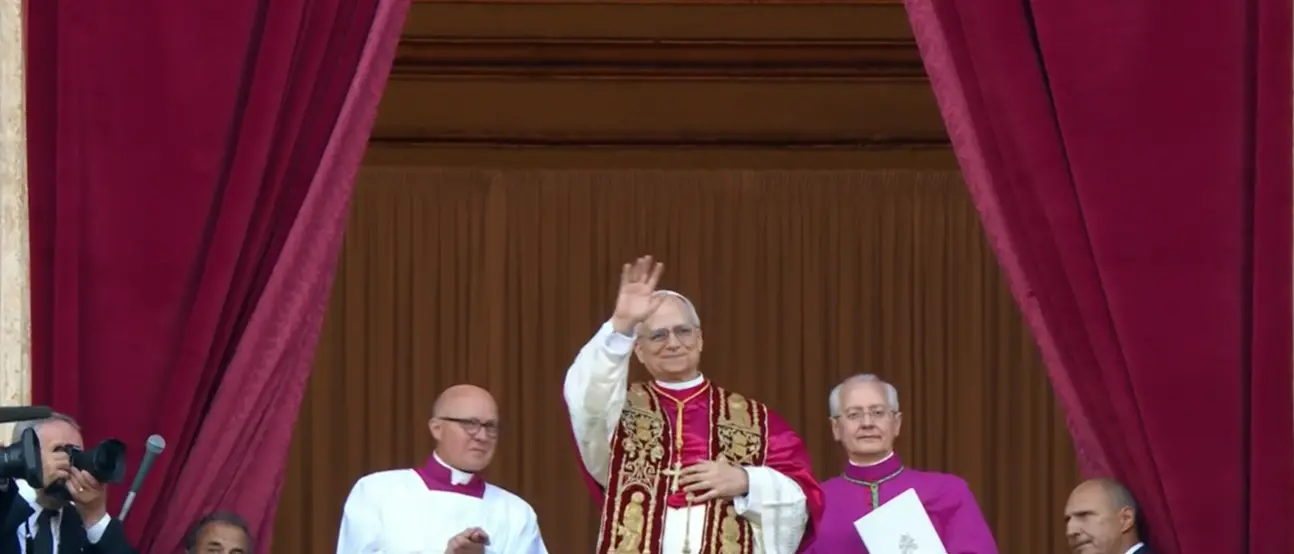 Il discorso di Leone XIV e l'indulgenza plenaria. Il nuovo Papa Prevost: «Preghiamo per la pace»