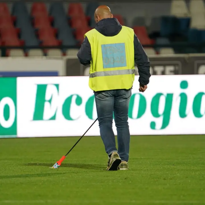 Cosenza, addio alla Serie B in un \"Marulla\" silente: contro il Cesena finisce 0-1