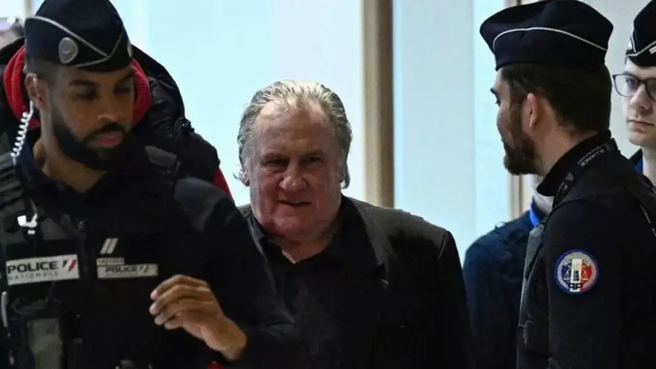 Aggressioni sessuali, Gérard Depardieu condannato a 18 mesi