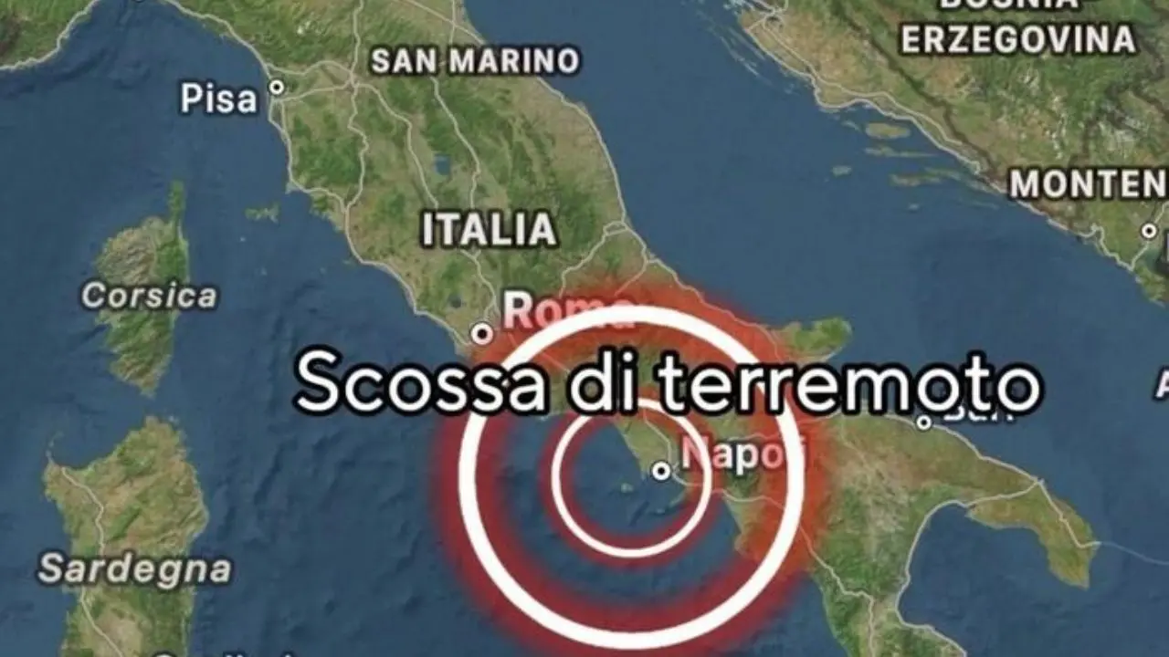Terremoto a Napoli, ennesima scossa ai Campi Flegrei: 2 di magnitudo