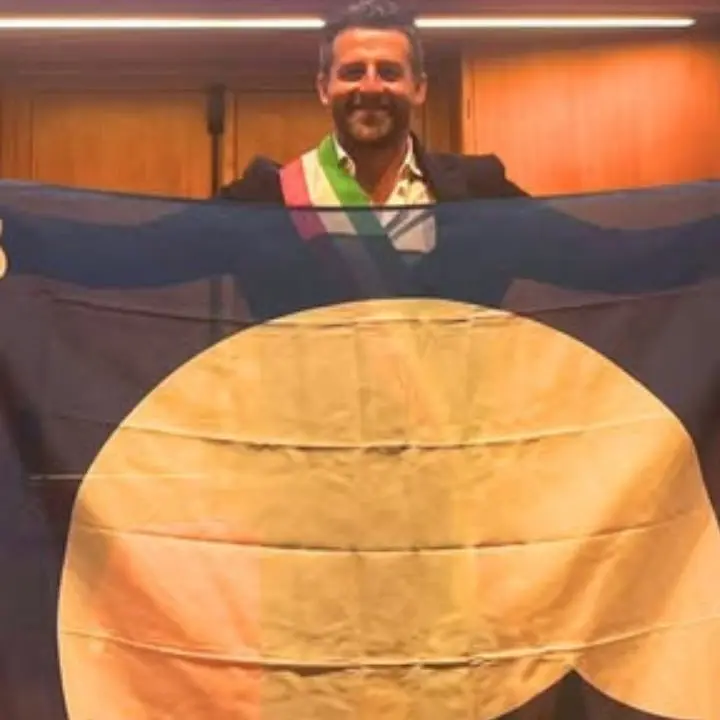 La Bandiera Blu sventola su Corigliano Rossano, Flavio Stasi: «La vera sfida adesso è difendere il titolo»