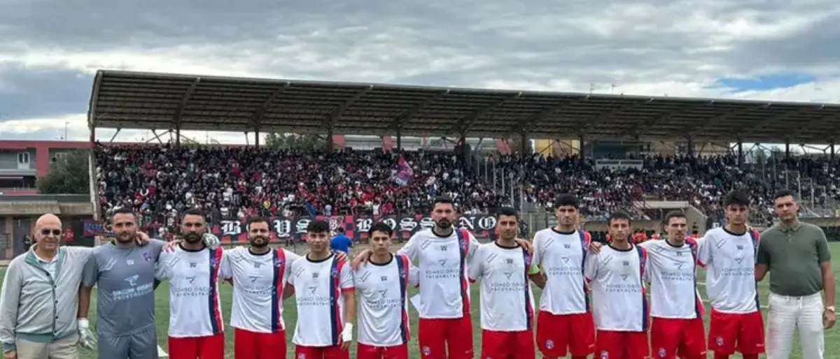 Rossanese in finale nazionale: pareggio con la Paolana e accesso agli spareggi per la Serie D