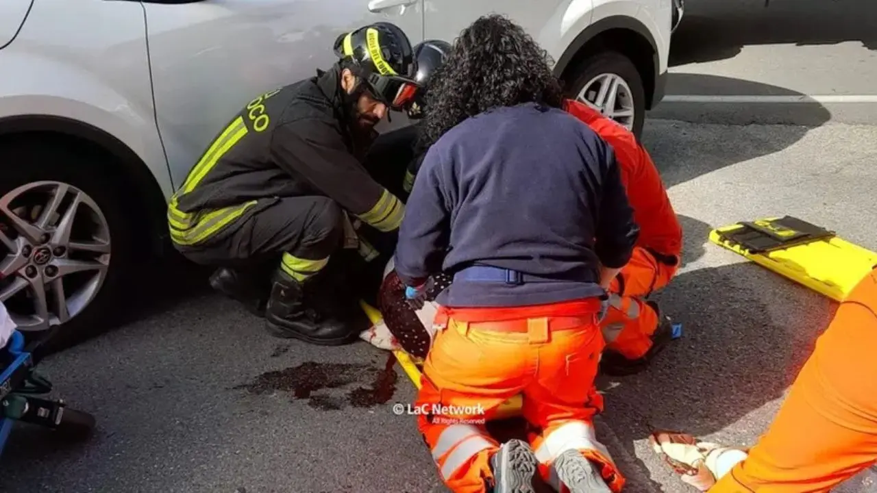 Catanzaro, donna investita da un'auto: è grave