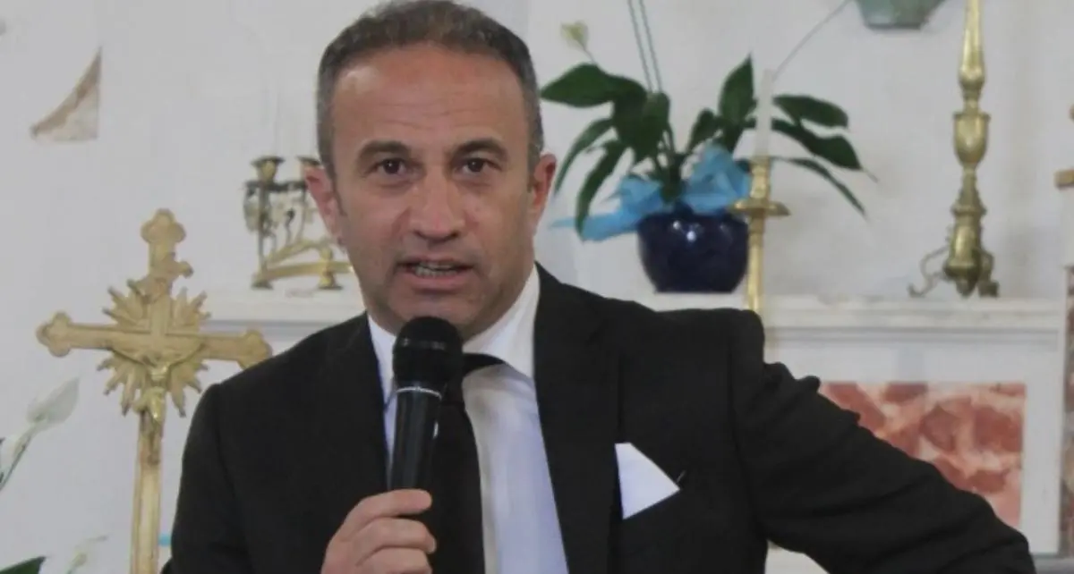 \"Dalle Radici al Ritorno\": la proposta del sindaco di Lago per ripopolare i borghi con la cittadinanza agli oriundi\n