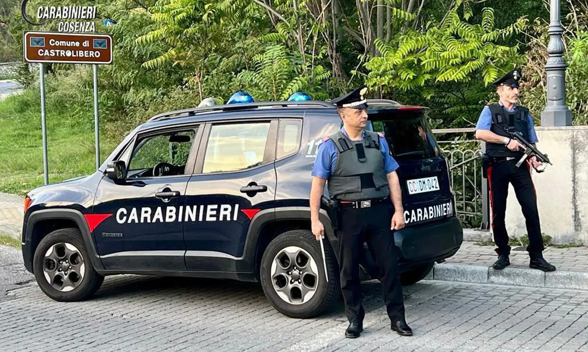 Truffa e rapina a un'anziana a Castrolibero: arrestato un 40enne napoletano