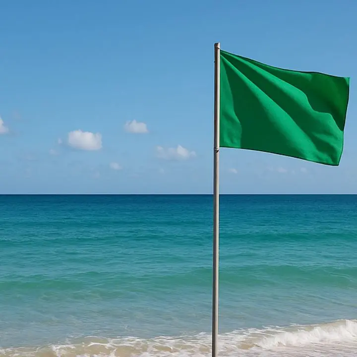 Bandiere Verdi, la Calabria conferma il primato: 21 spiagge a misura di bambino | NOMI