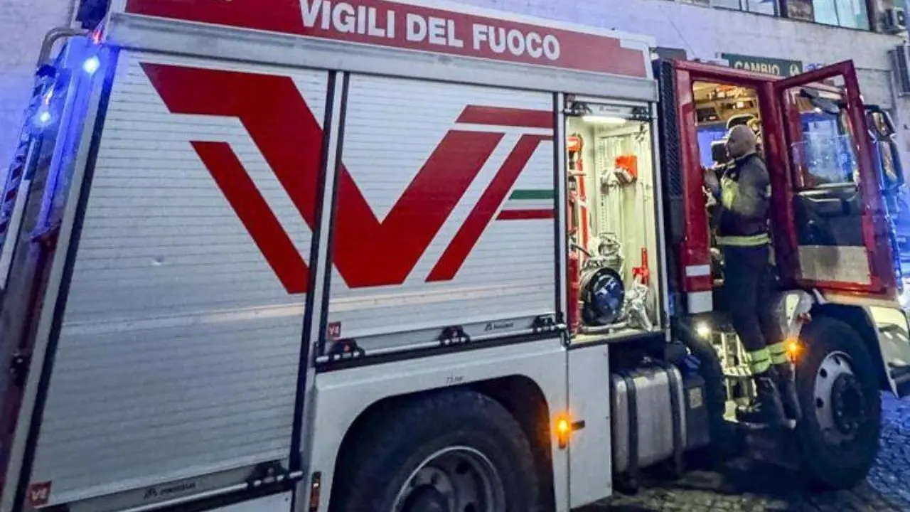 Bari, incendio in casa: morti fratello e sorella