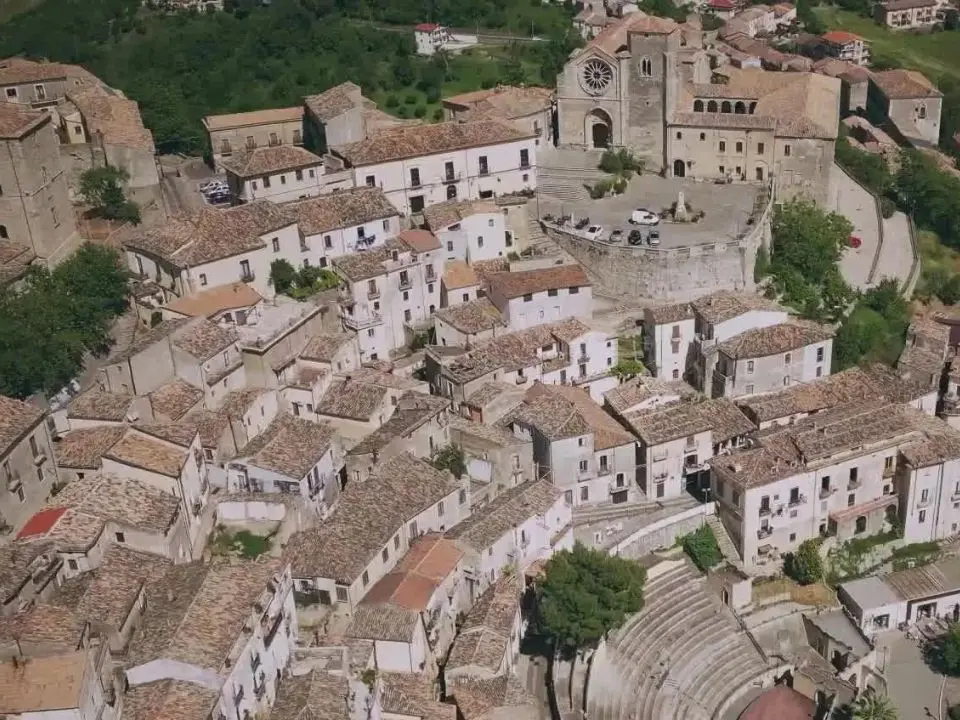 Altomonte, sciolto il Consiglio comunale per condizionamenti della criminalità