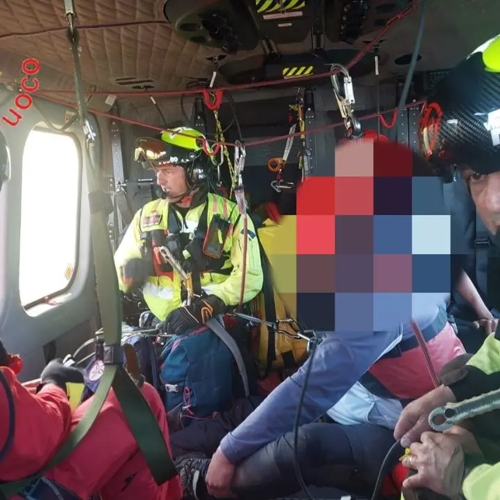 Escursione finisce male a San Donato di Ninea: ferito un ragazzo, recuperati anche due cani
