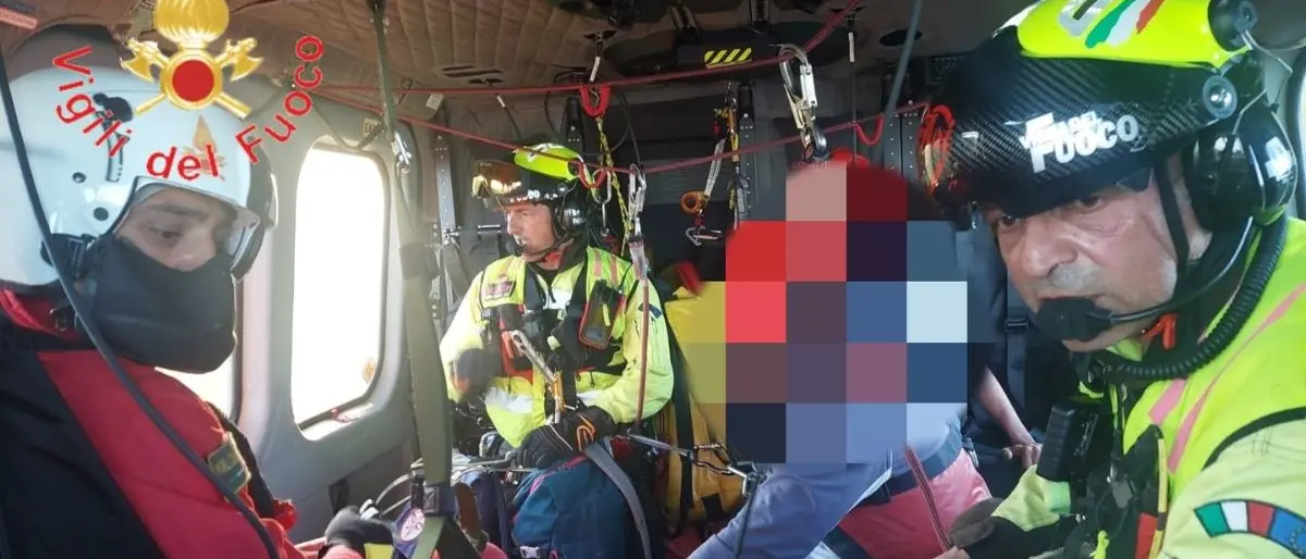 Escursione finisce male a San Donato di Ninea: ferito un ragazzo, recuperati anche due cani