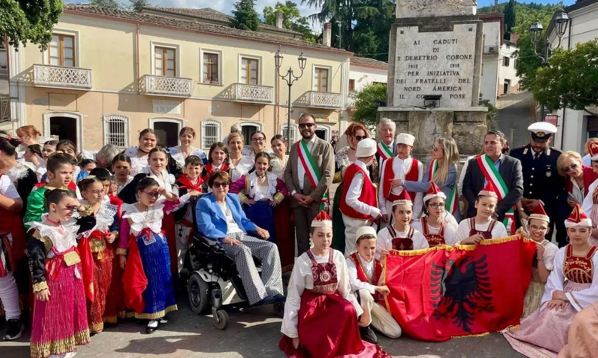 Il folklore albanese protagonista a San Demetrio Corone