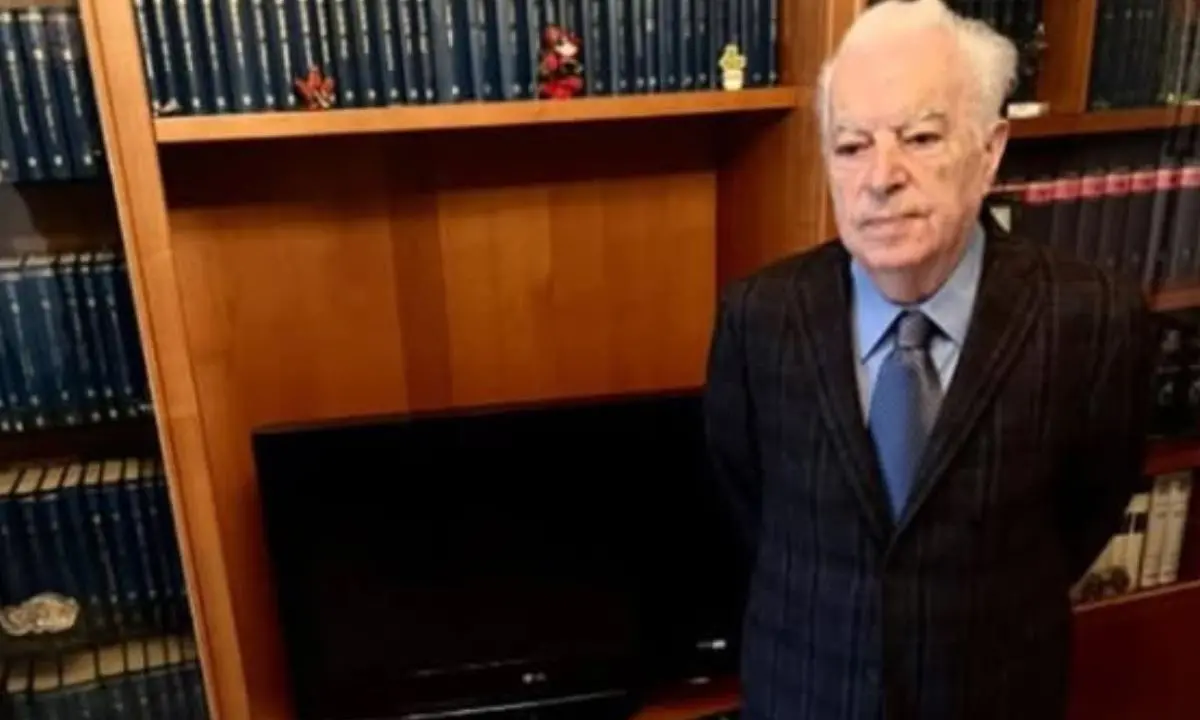 Cosenza, addio a Luigi Gerace. Caruso: «Politico d’altri tempi e uomo di mitezza rara»