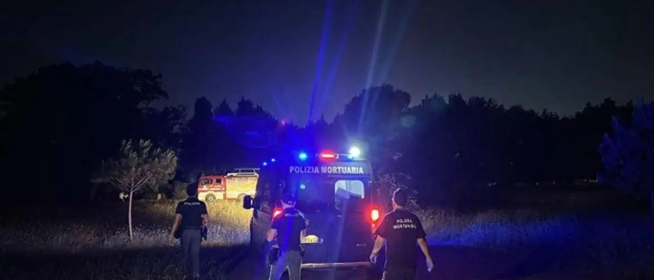 Roma, neonata trovata morta a villa Pamphili. Poco distante un sacco con i resti di una donna