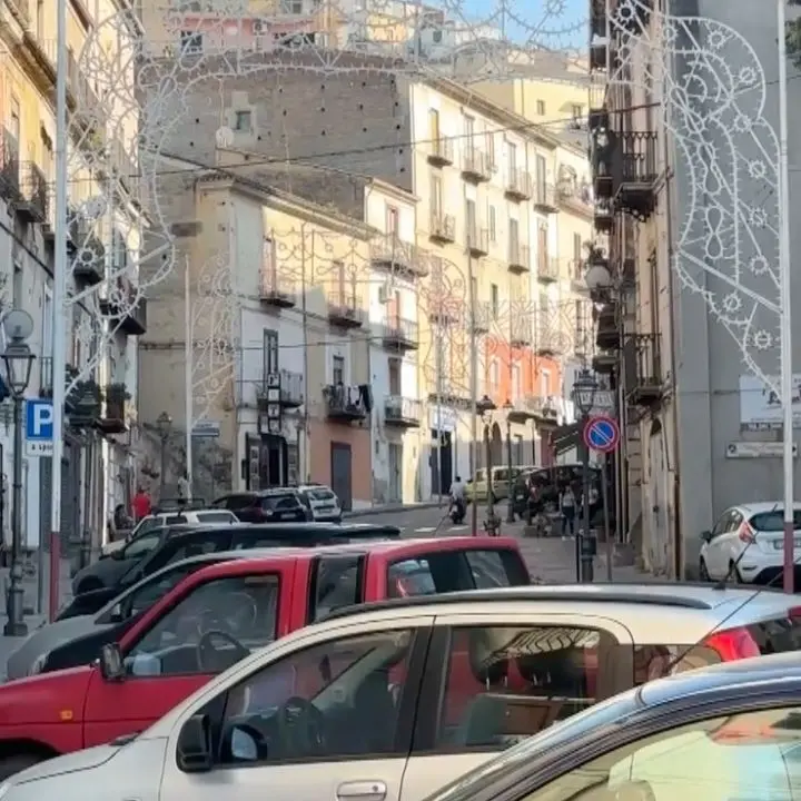 Corigliano, piccolo negozio sanzionato con 5.200 euro: «Così si scoraggia chi vuole restare»