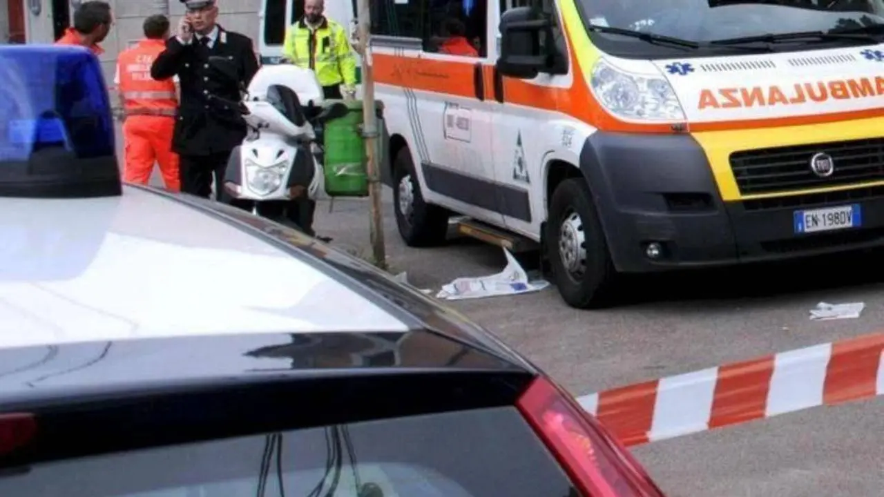 Uccide moglie con chiave inglese e si ammazza: omicidio-suicidio a Castelvetrano