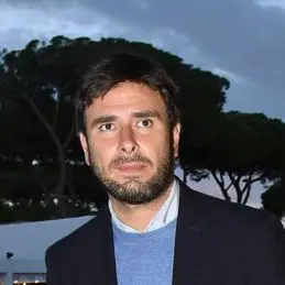 Slitta il rientro in Italia di Di Battista, doveva tornare oggi da Cuba. Schierarsi:\u00A0«Chiediamo massima prudenza»\n