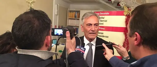 Gravina usa il pugno di ferro, ma non apre all'Aic: «Un fidelizzato in più e 0-3 per chi non gioca»