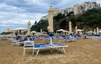 Covid, lo psichiatra: \"Vacanze cura per la mente, anche low cost\"