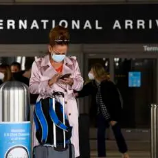 Covid Usa, ipotesi chiusura a turisti non vaccinati
