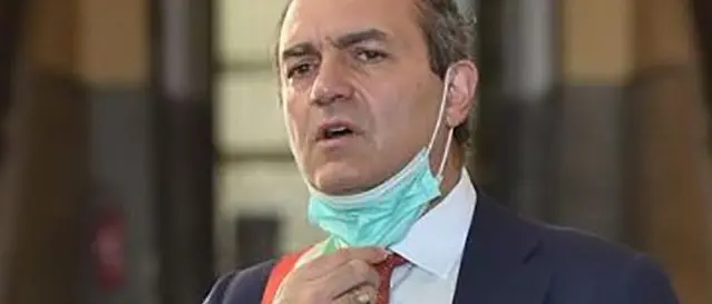 De Magistris: «Se sarò presidente la Calabria avrà una gestione pubblica dell’acqua»