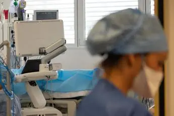 Covid può colpire anche organi addominali e apparato gastrointestinale