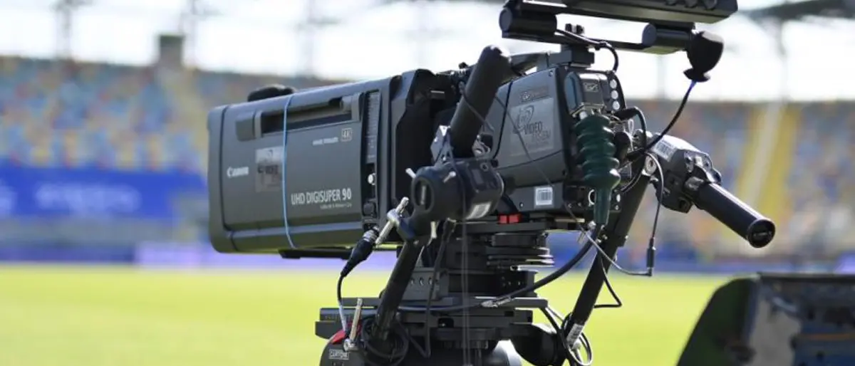 Diritti tv Serie B, c'è l'alternativa a Dazn: anche il Cosenza sbarca su Prime