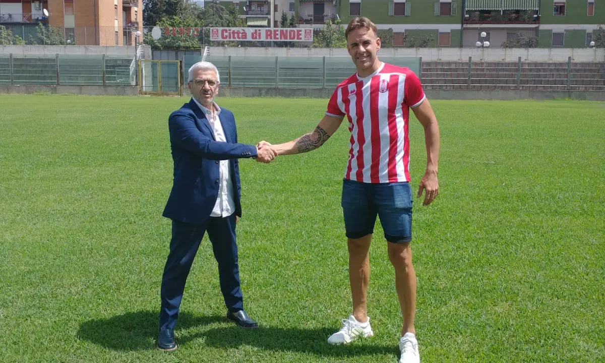 Rende, Maglia puntella subito la difesa. Ecco De Miranda e Mirabelli