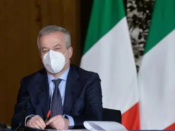 Vaccino covid, Locatelli: \"In autunno anche ai bambini\"