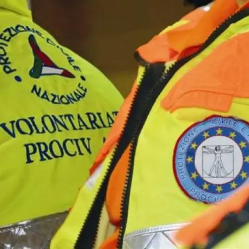 Fagnano Castello, dà fuoco alle sterpaglie, ma provoca un incendio: denunciato