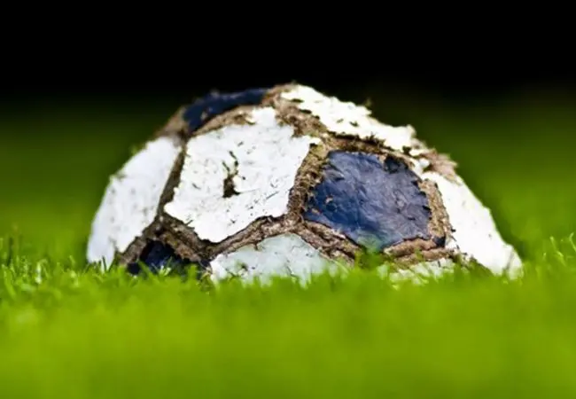 \"Chi ha il Covid-19 fermo due mesi\": mazzata definitiva sui dilettanti? A rischio anche il futuro