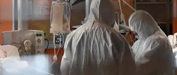 Variante Delta, il virologo: \"Nonostante vaccini intensive crescono\"