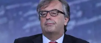 Covid, Burioni: “Ottime, buone e cattive notizie”