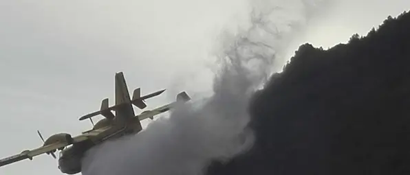 Brucia anche Monte Cocuzzo, il sindaco: «Siate maledetti»