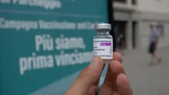 Covid, Gimbe: \"Rischio nuove chiusure con 3,5 mln over 50 non vaccinati\"
